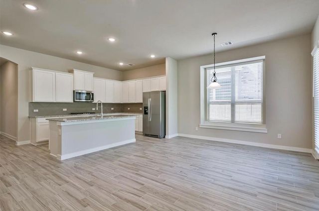 10005 Red Beadtree Pl, Conroe, TX 77385