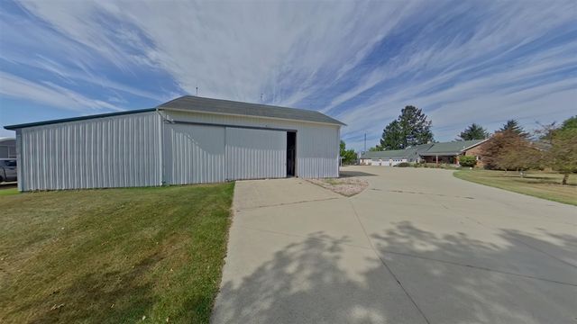 17787 Indian Prairie Road, White Pigeon, MI 49099
