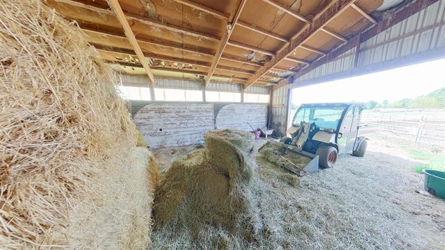 17787 Indian Prairie Road, White Pigeon, MI 49099