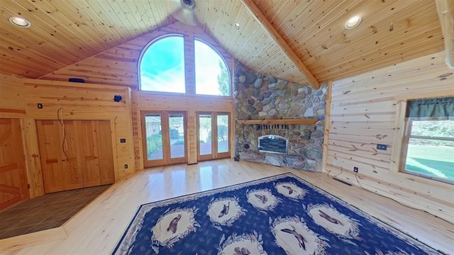 17787 Indian Prairie Road, White Pigeon, MI 49099