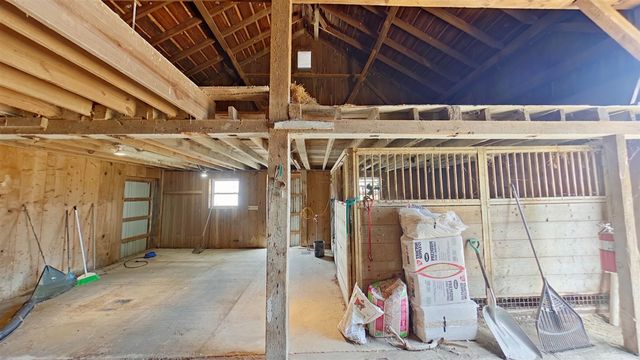 17787 Indian Prairie Road, White Pigeon, MI 49099