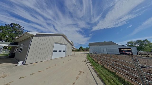 17787 Indian Prairie Road, White Pigeon, MI 49099