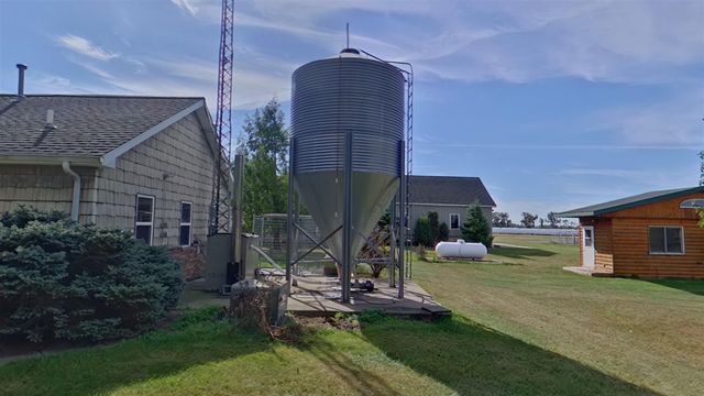 17787 Indian Prairie Road, White Pigeon, MI 49099