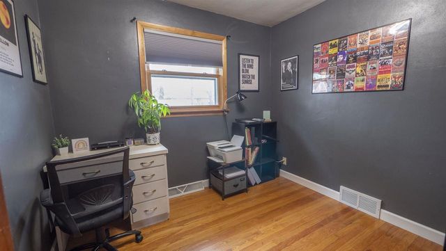 1909 MAIN AVENUE, Kaukauna, WI 54130