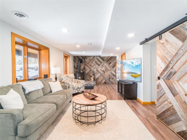 611 Moonlight Drive, Altoona, WI 54720