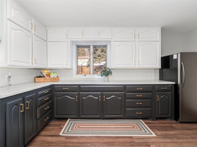 611 Moonlight Drive, Altoona, WI 54720