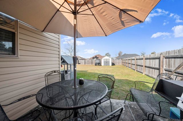 26002 Burlwood Ave, Denham Springs, LA 70726