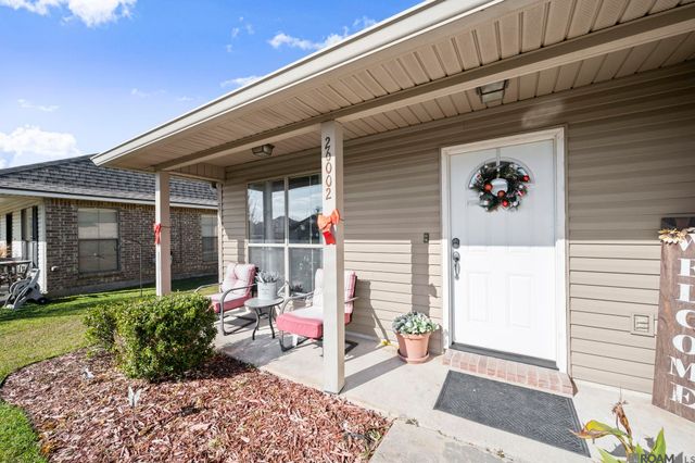26002 Burlwood Ave, Denham Springs, LA 70726