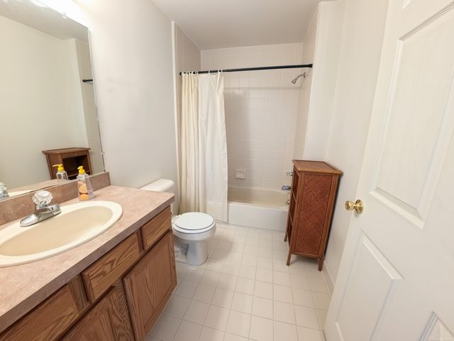 44443 Patricia, Sterling Heights, MI 48314