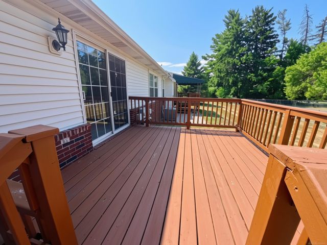 44443 Patricia, Sterling Heights, MI 48314