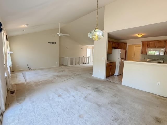 44443 Patricia, Sterling Heights, MI 48314