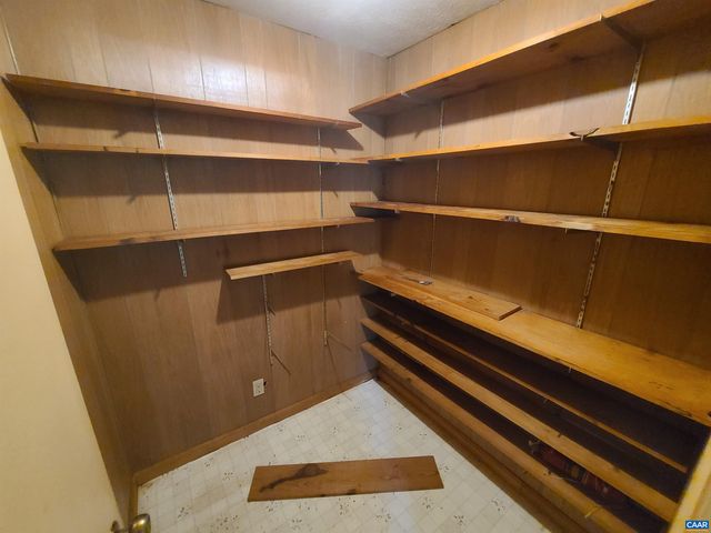 10307 SPOTSWOOD TRL, Stanardsville, VA 22973