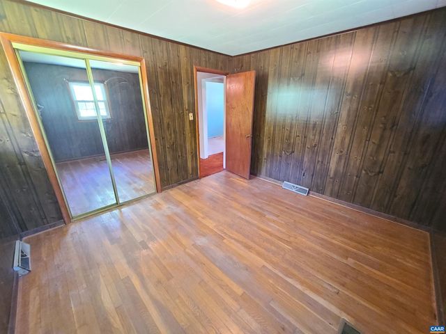 10307 SPOTSWOOD TRL, Stanardsville, VA 22973