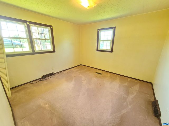 10307 SPOTSWOOD TRL, Stanardsville, VA 22973