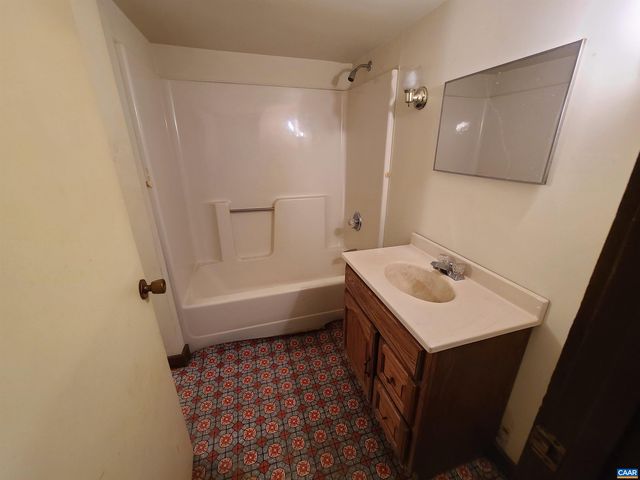 10307 SPOTSWOOD TRL, Stanardsville, VA 22973