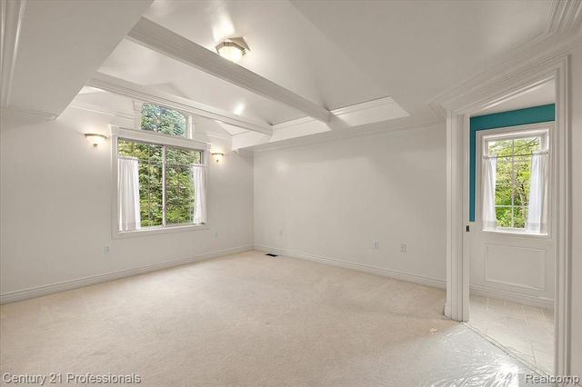6705 College Park Drive, Clarkston, MI 48346