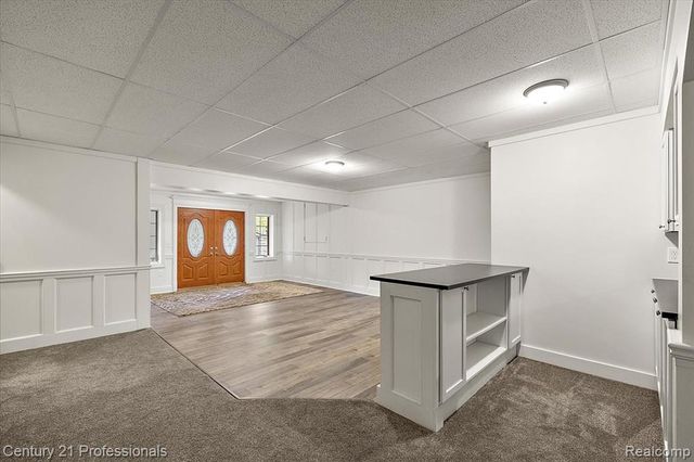 6705 College Park Drive, Clarkston, MI 48346