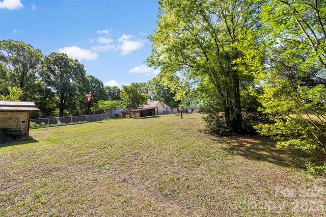 44 Dulin Drive SW, Concord, NC 28027