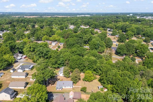 44 Dulin Drive SW, Concord, NC 28027
