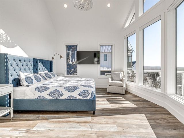 121 Lower Green Way, Carlton Landing, OK 74432