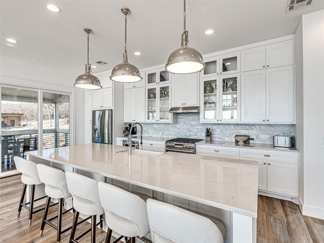 121 Lower Green Way, Carlton Landing, OK 74432