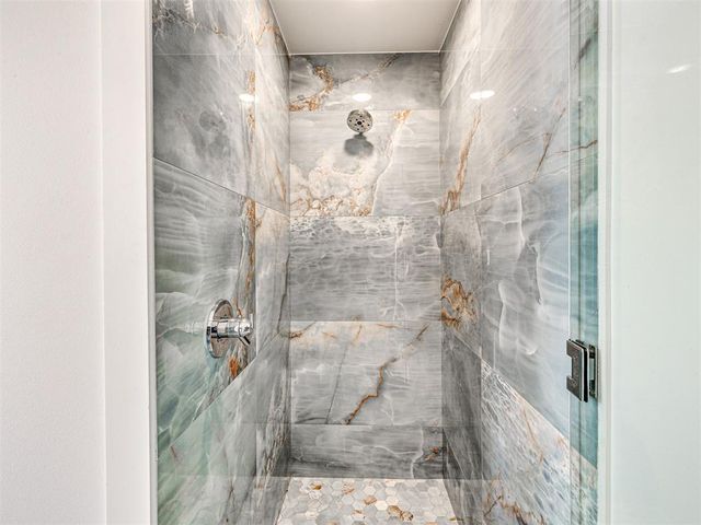 121 Lower Green Way, Carlton Landing, OK 74432