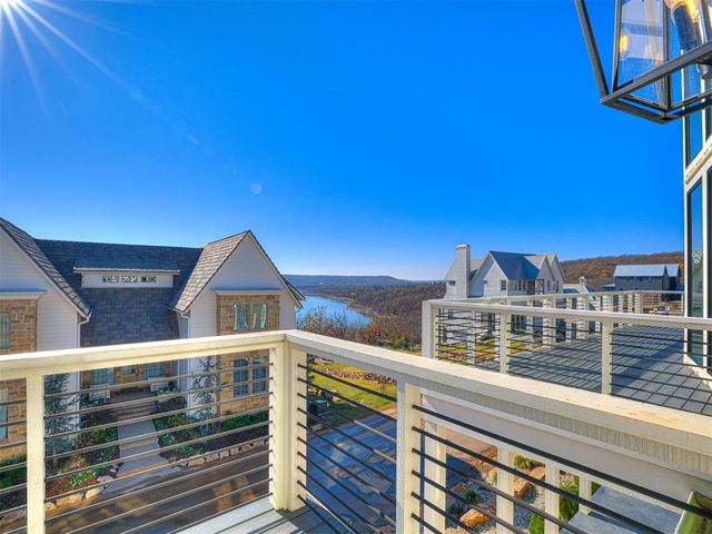 121 Lower Green Way, Carlton Landing, OK 74432