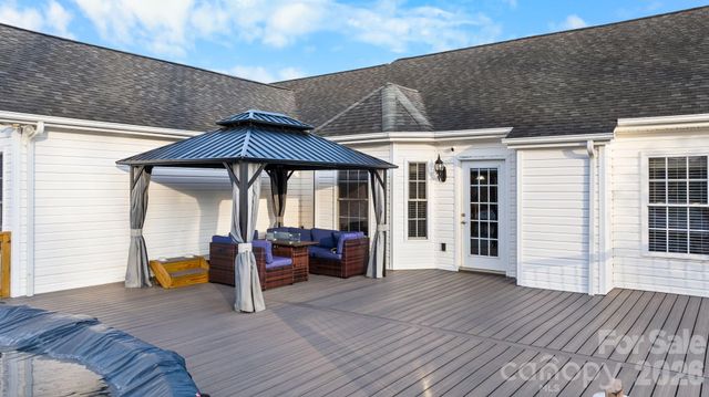 3155 Covington Way, Lenoir, NC 28645