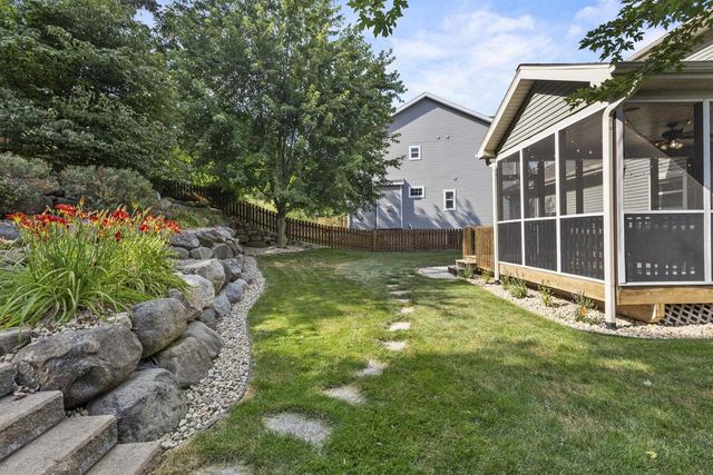 4434 Misty Valley Drive, Middleton, WI 53562