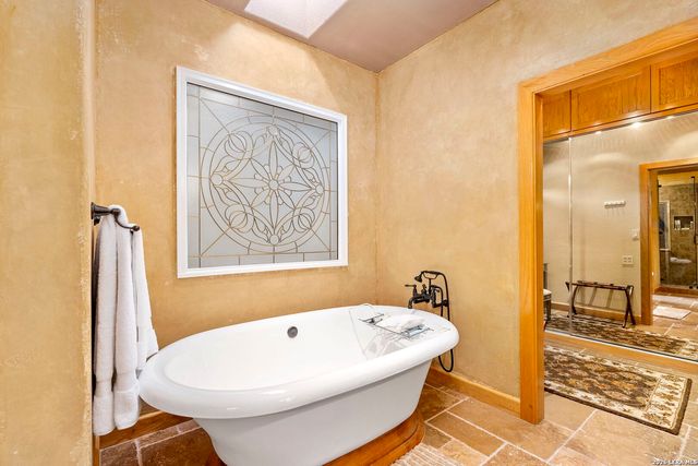 1155 Blue Water, Canyon Lake, TX 78133