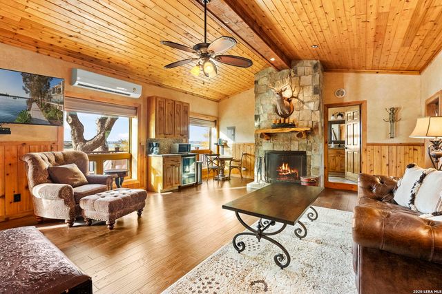 1155 Blue Water, Canyon Lake, TX 78133