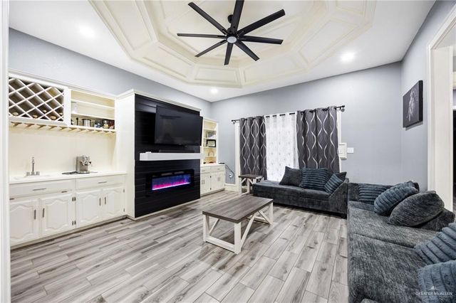 5609 Cowboys Circle, Mission, TX 78574