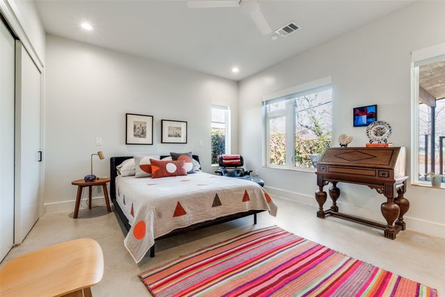 1006 Mcbroom Street, Dallas, TX 75212