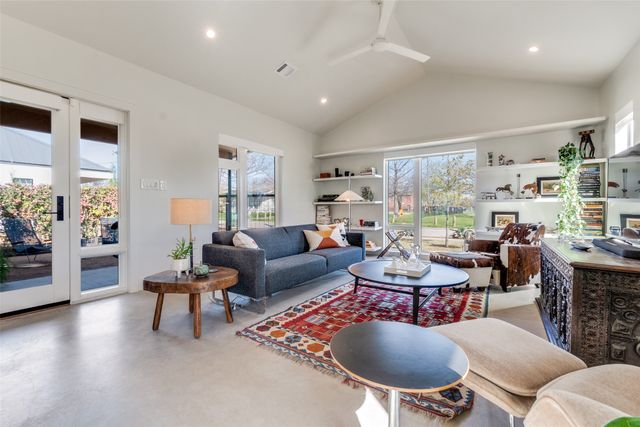 1006 Mcbroom Street, Dallas, TX 75212