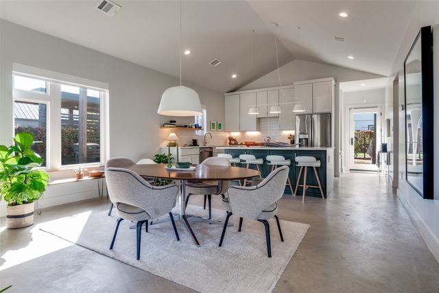 1006 Mcbroom Street, Dallas, TX 75212