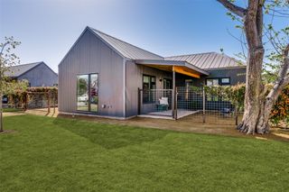 1006 Mcbroom Street, Dallas, TX 75212