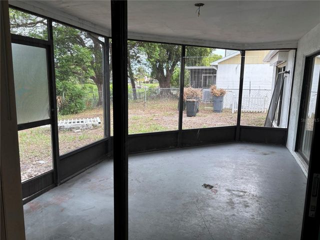 7619 VIENNA LANE, Port Richey, FL 34668