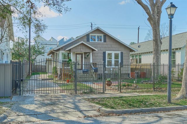 1111 Rutland Street, Houston, TX 77008