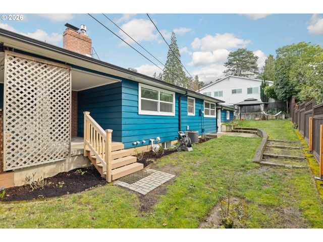 5408 Se HAWTHORNE Blvd, Portland, OR 97215