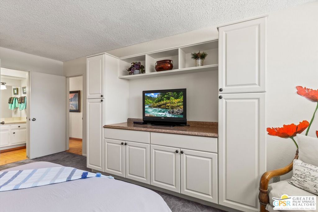 Image 13 of property listing at 1655 E Palm Canyon Drive 616, Palm Springs, CA 92264