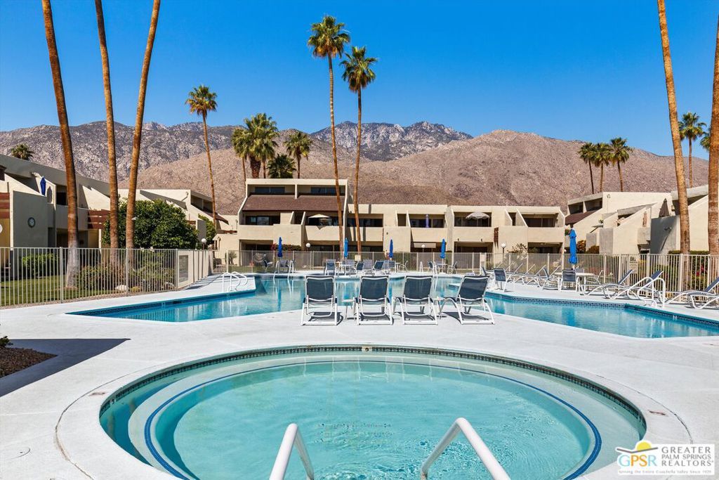 Image 18 of property listing at 1655 E Palm Canyon Drive 616, Palm Springs, CA 92264