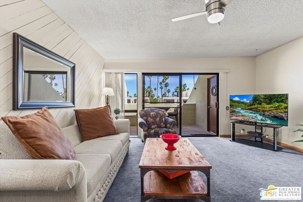 Image 6 of property listing at 1655 E Palm Canyon Drive 616, Palm Springs, CA 92264