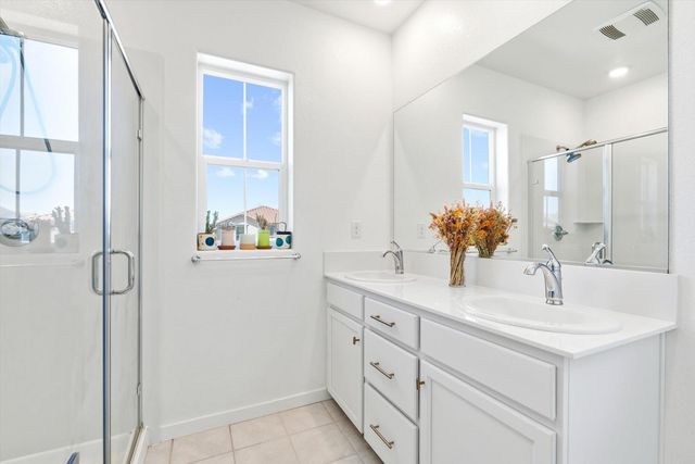 4532 Juneberry Dr, Sacramento, CA 95834
