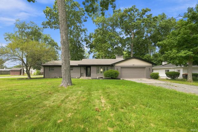 4917 Reed Road, Fort Wayne, IN 46835