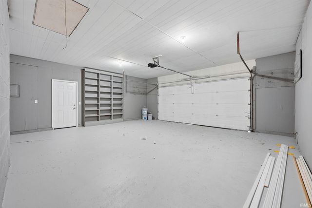 4917 Reed Road, Fort Wayne, IN 46835