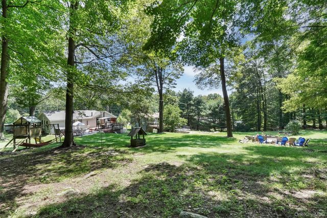 41 Peddler Hill Road, Monroe, NY 10950