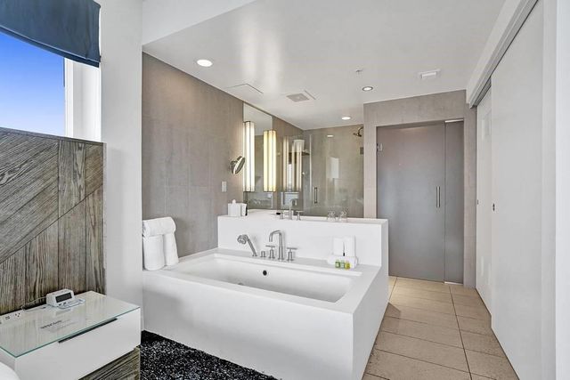 3101 Bayshore Drive 1501, Fort Lauderdale, FL 33304