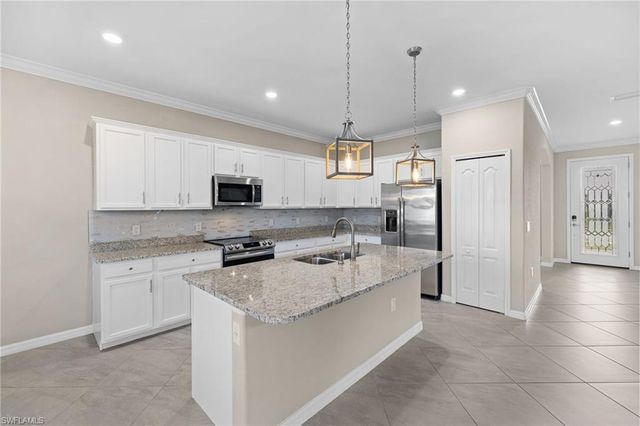 11884 Arbor Trace DR, Fort Myers, FL 33913