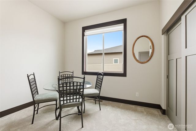 2663 7th Street SE, East Wenatchee, WA 98802