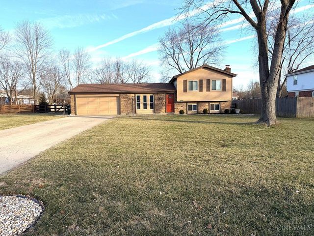 7966 Country Green Court, West Chester, OH 45069